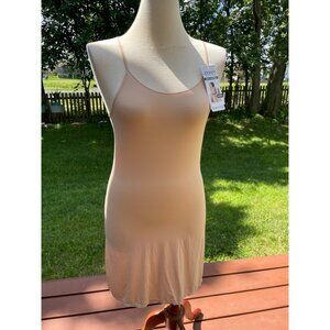 Jockey Generation Womens Everyday Smoothing Full Slip Dress Beige S Cling Free A